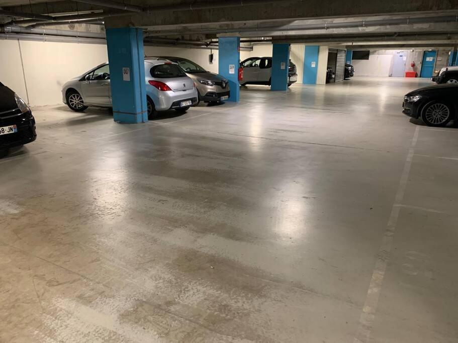 80M2-Maison Des Quais - Parking - Jardinet Ruan Exterior foto
